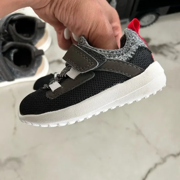 Toddler shoes - Picture 8 of 9